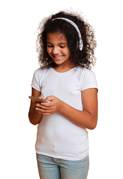 portrait-smiling-girl-580